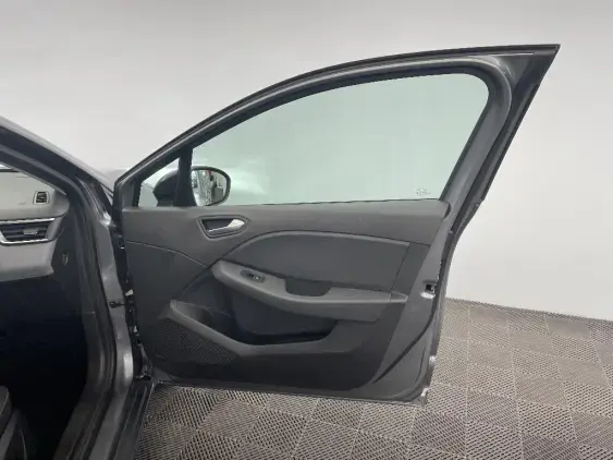 RENAULT CLIO V - voiture d'occasion - Photo 20