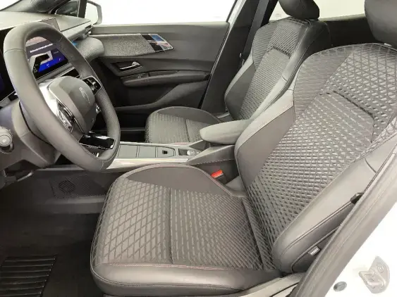 RENAULT CLIO VI - voiture d'occasion - Photo 18
