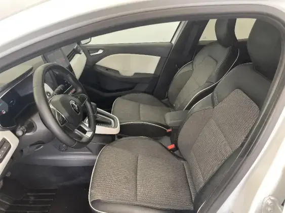 RENAULT CLIO V - voiture d'occasion - Photo 18