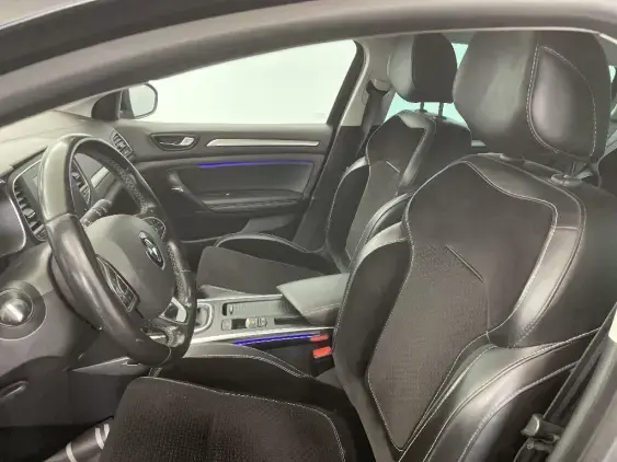 RENAULT MEGANE ESTATE IV - voiture d'occasion - Photo 18
