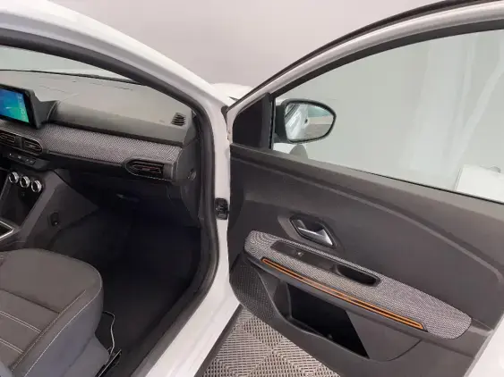 DACIA SANDERO III - voiture d'occasion - Photo 20
