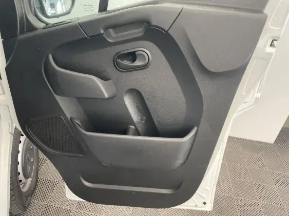 RENAULT MASTER FG III - voiture d'occasion - Photo 20