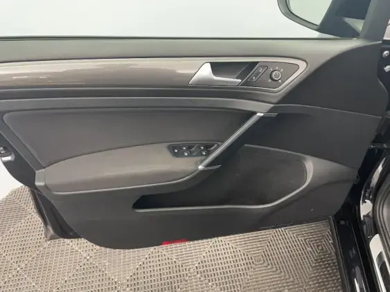 VOLKSWAGEN GOLF VII - voiture d'occasion - Photo 19
