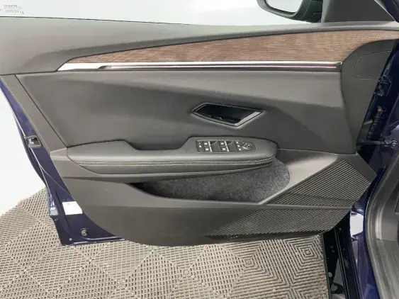 RENAULT MEGANE V - voiture d'occasion - Photo 19