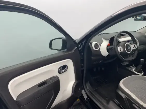 RENAULT TWINGO III - voiture d'occasion - Photo 19