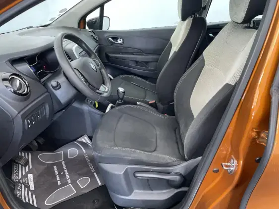RENAULT CAPTUR - voiture d'occasion - Photo 18