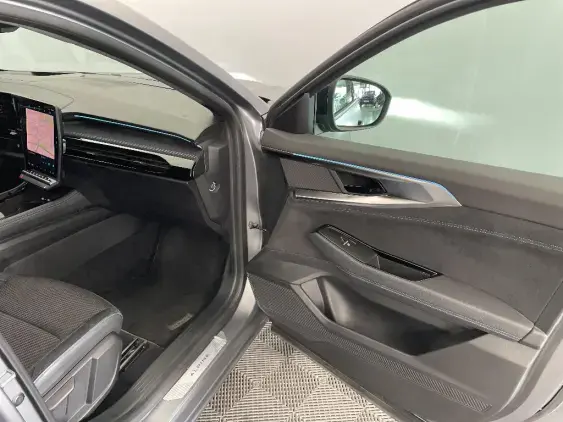 RENAULT ESPACE VI - voiture d'occasion - Photo 20