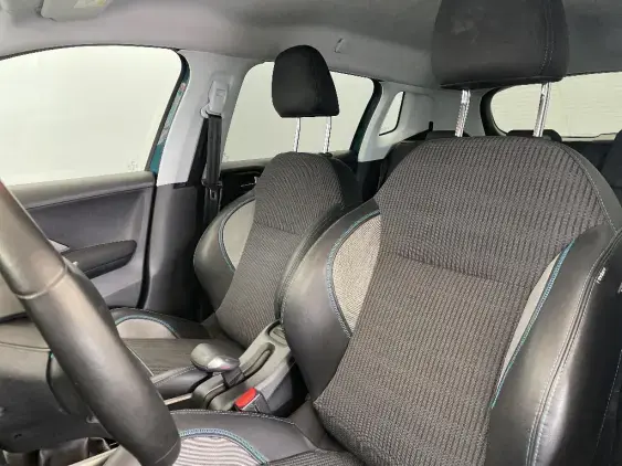 PEUGEOT 2008 - voiture d'occasion - Photo 18