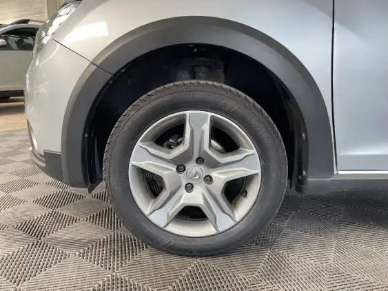 DACIA SANDERO II - voiture d'occasion - Photo 23