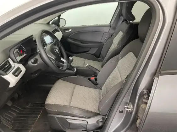 RENAULT CLIO V - voiture d'occasion - Photo 18