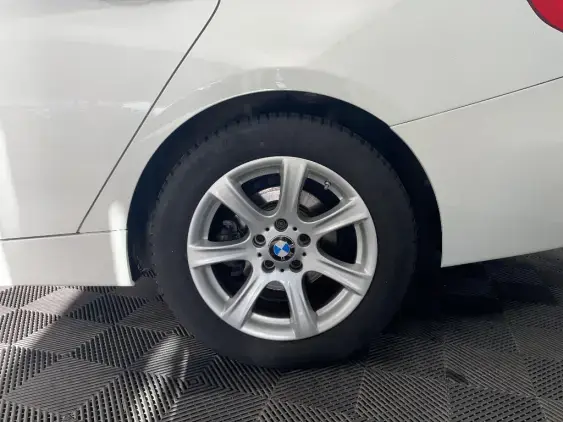 BMW SERIE 3 GRAN TURISMO F34 - voiture d'occasion - Photo 24