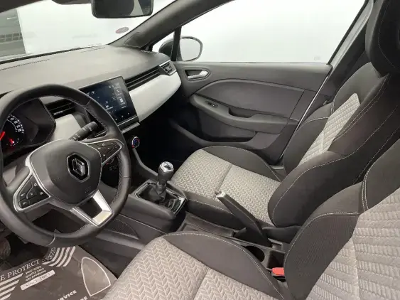 RENAULT CLIO V - voiture d'occasion - Photo 18
