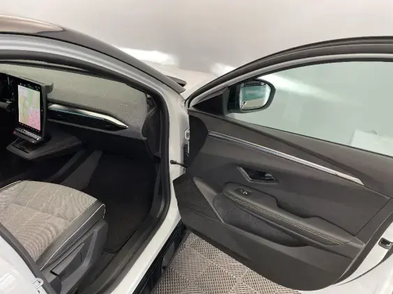 RENAULT MEGANE V - voiture d'occasion - Photo 20
