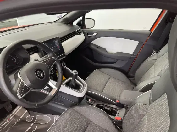 RENAULT CLIO V - voiture d'occasion - Photo 18