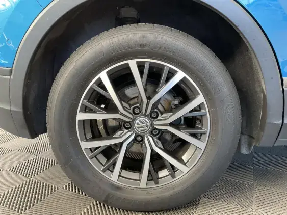 VOLKSWAGEN TIGUAN II - voiture d'occasion - Photo 25