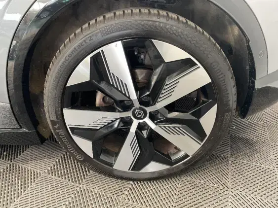 RENAULT MEGANE V - voiture d'occasion - Photo 24