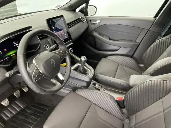RENAULT CLIO V - voiture d'occasion - Photo 18