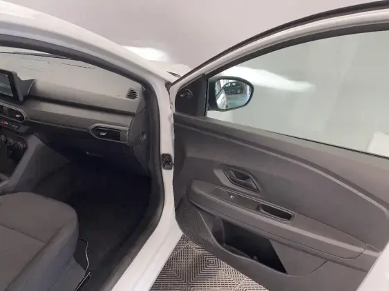 DACIA SANDERO III - voiture d'occasion - Photo 20