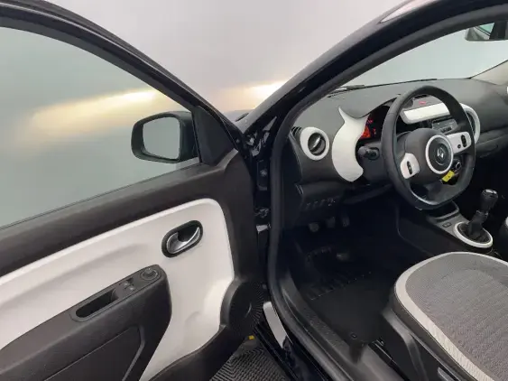 RENAULT TWINGO III - voiture d'occasion - Photo 18