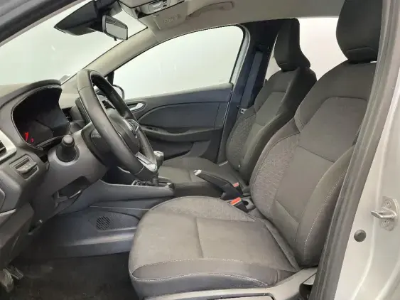 RENAULT CLIO V - voiture d'occasion - Photo 18
