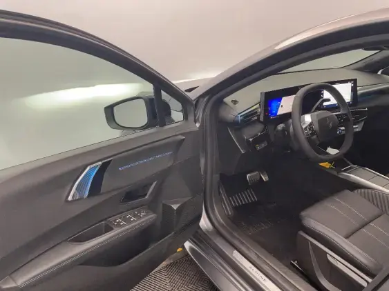 RENAULT CLIO VI - voiture d'occasion - Photo 19