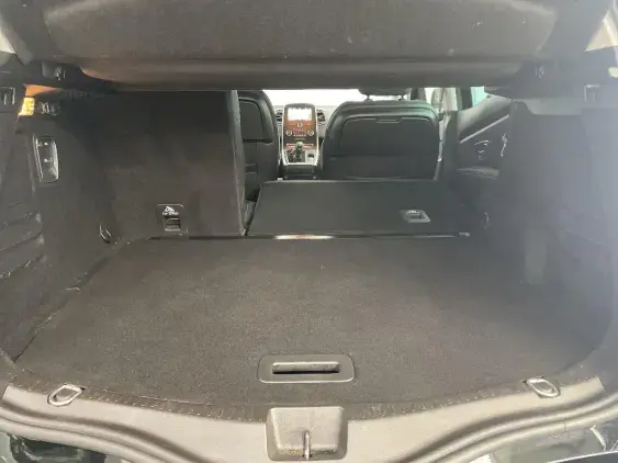 RENAULT SCENIC IV - voiture d'occasion - Photo 16