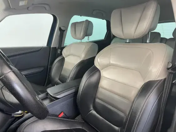 RENAULT SCENIC IV - voiture d'occasion - Photo 18