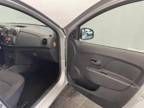 DACIA SANDERO II - voiture d'occasion - Photo 20