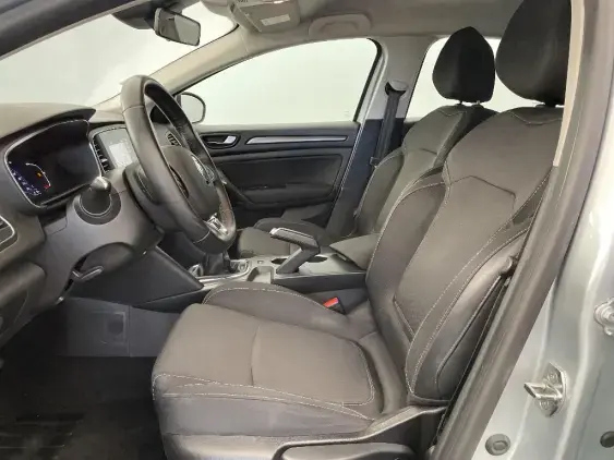 RENAULT MEGANE ESTATE IV - voiture d'occasion - Photo 18