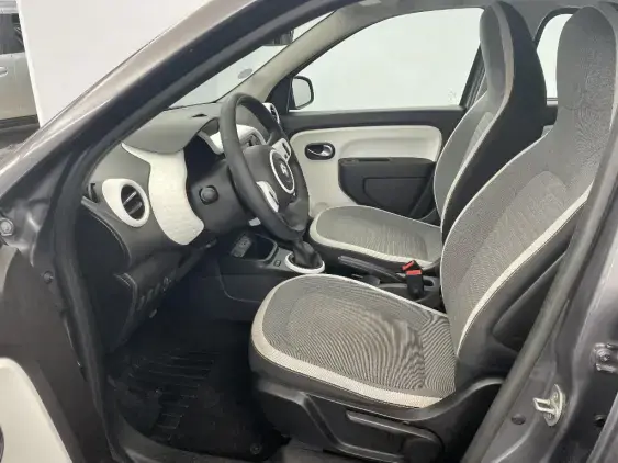 RENAULT TWINGO III - voiture d'occasion - Photo 17
