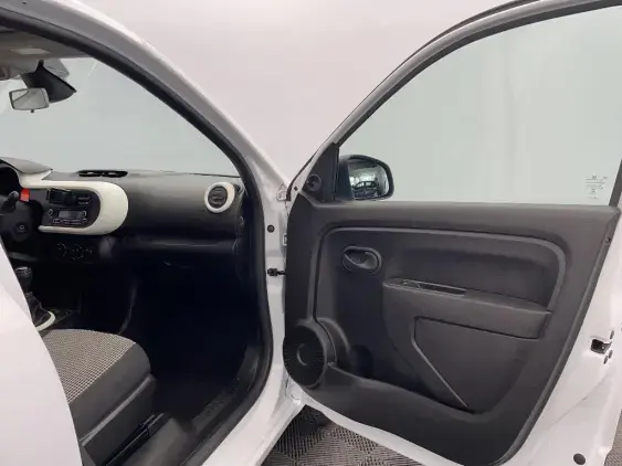 RENAULT TWINGO III - voiture d'occasion - Photo 19