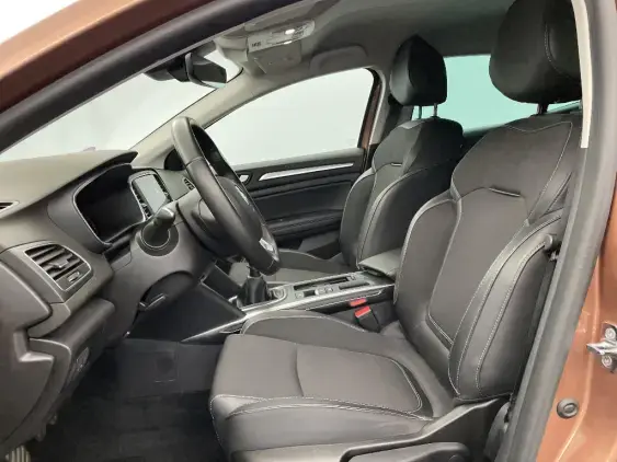 RENAULT MEGANE IV - voiture d'occasion - Photo 18