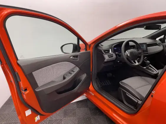 RENAULT CLIO V - voiture d'occasion - Photo 19