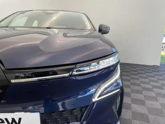 RENAULT MEGANE V - voiture d'occasion - Photo 22