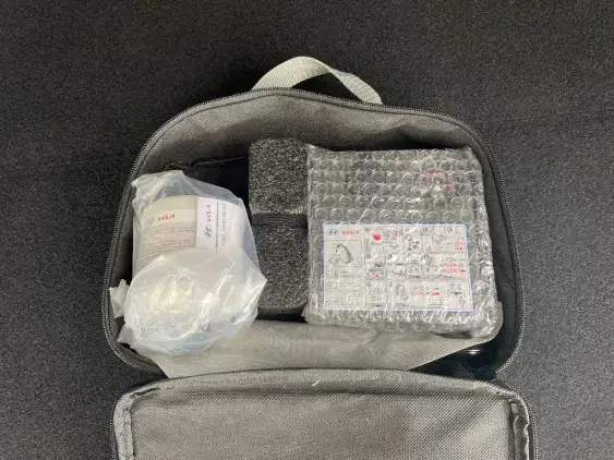 HYUNDAI KONA ELECTRIQUE - voiture d'occasion - Photo 17