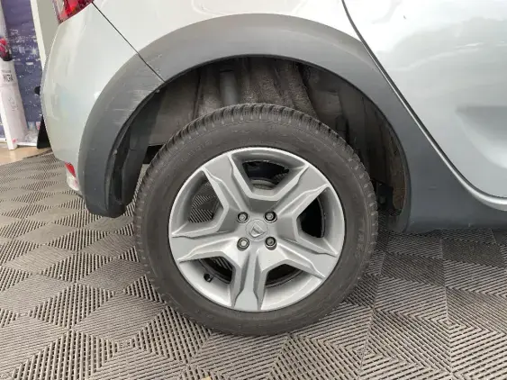 DACIA SANDERO II - voiture d'occasion - Photo 25