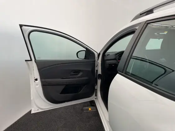 DACIA SANDERO III - voiture d'occasion - Photo 19