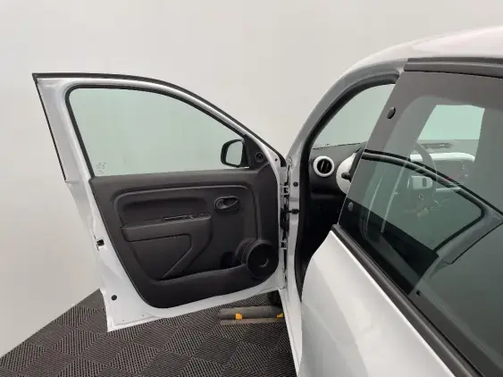 RENAULT TWINGO ELECTRIQUE III - voiture d'occasion - Photo 18