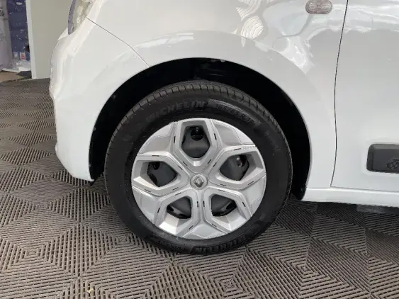 RENAULT TWINGO ELECTRIQUE III - voiture d'occasion - Photo 22