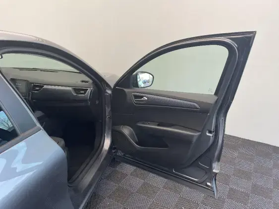 RENAULT ARKANA - voiture d'occasion - Photo 20