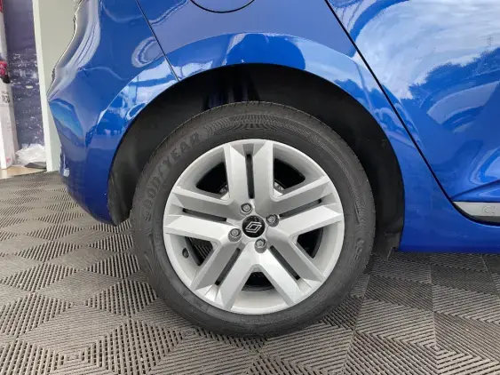 RENAULT CLIO V - voiture d'occasion - Photo 25