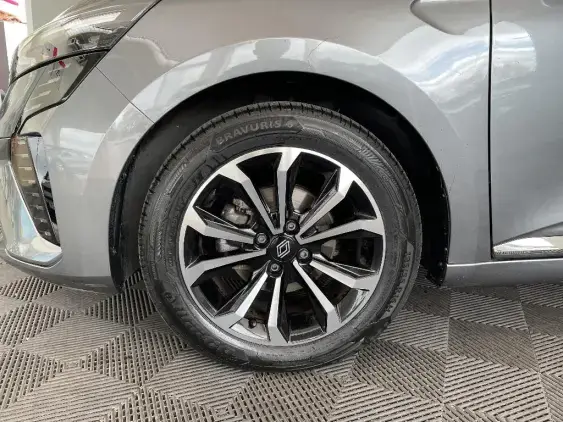 RENAULT CLIO V - voiture d'occasion - Photo 23