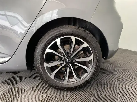 RENAULT CLIO V - voiture d'occasion - Photo 24