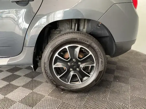 DACIA DUSTER - voiture d'occasion - Photo 23