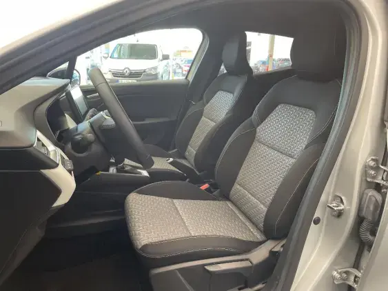 RENAULT CLIO V - voiture d'occasion - Photo 18