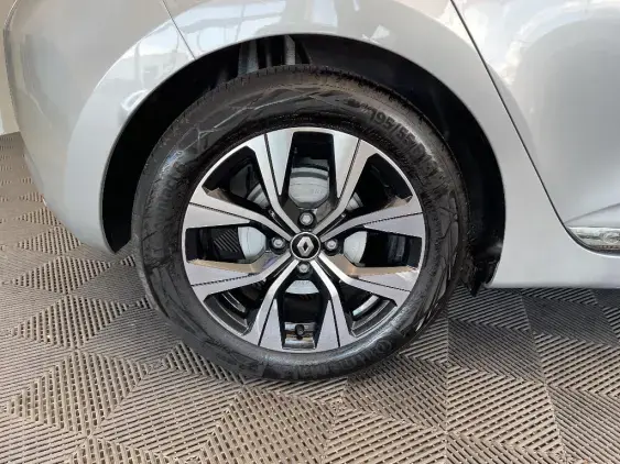 RENAULT CLIO V - voiture d'occasion - Photo 25