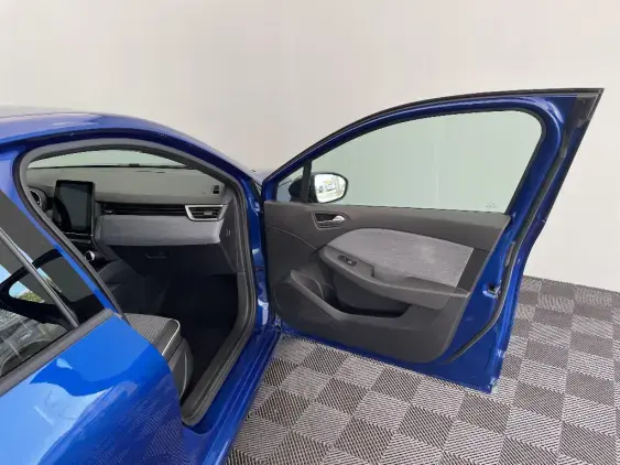 RENAULT CLIO V - voiture d'occasion - Photo 20