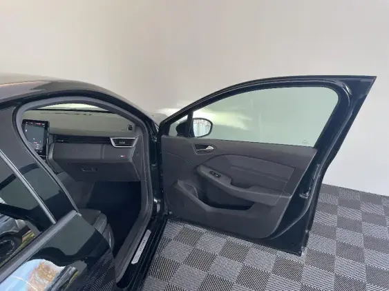 RENAULT CLIO V - voiture d'occasion - Photo 20