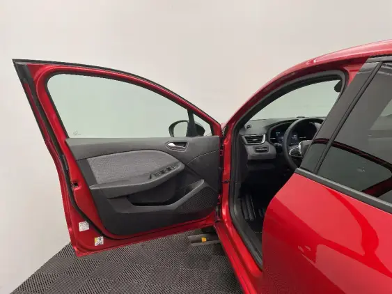 RENAULT CLIO V - voiture d'occasion - Photo 19