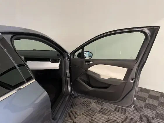 RENAULT CLIO V - voiture d'occasion - Photo 20